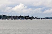 Drukte op Itchenor Reach, Uisge Beatha, Zeilen, Watersport Drukte op Itchenor Reach, Uisge Beatha, Zeilen, Watersport