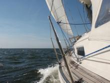 Woelig water, Uisge Beatha, Zeilen, Watersport Woelig water, Uisge Beatha, Zeilen, Watersport