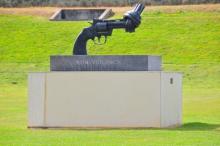 Non Violence, Uisge Beatha, Zeilen, Watersport Non Violence, Uisge Beatha, Zeilen, Watersport