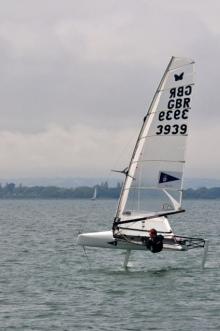 Vliegen over het water (Moth), Uisge Beatha, Zeilen, Watersport Vliegen over het water (Moth), Uisge Beatha, Zeilen, Watersport